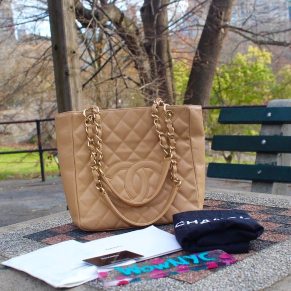 Auth CHANEL Caviar Gold Chain Shopping Tote Bag - Picture 2 of 16